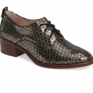 Louise et Cie Metallic Charcoal Snake-Embossed Lace-Up Oxfords
